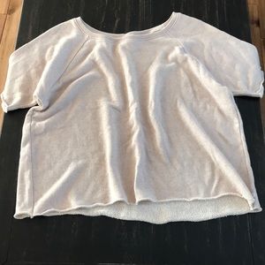 Short sleeve workout sweatshirt